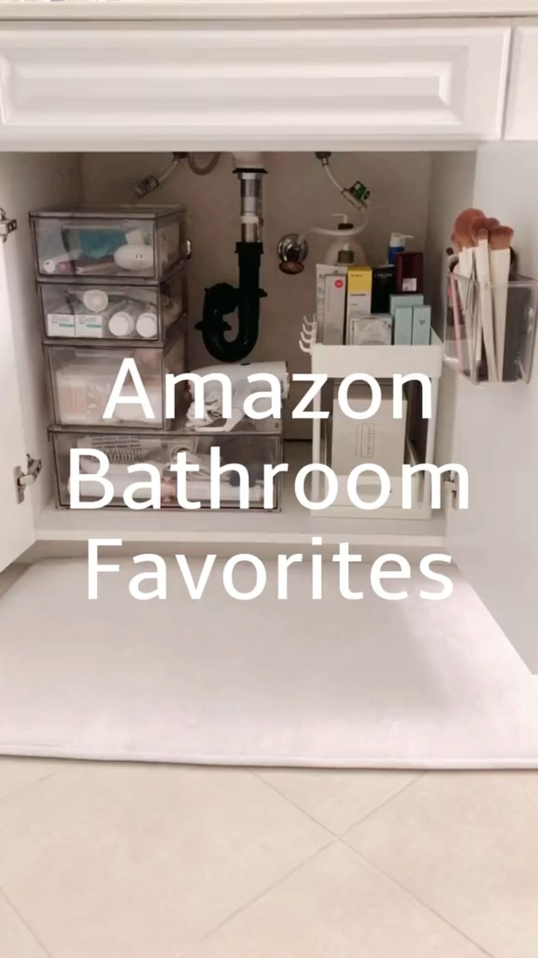 Bathroom cleaning and Organization